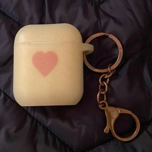 apple airpods: authentic w cute case